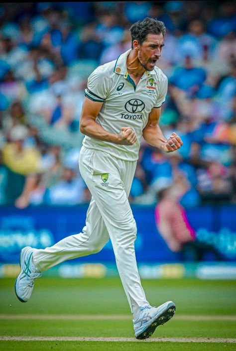Mitchell Starc